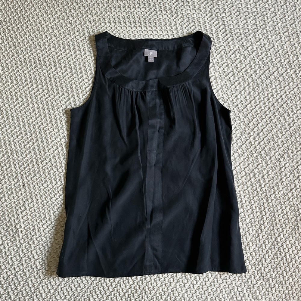 J. Jill Black Sleeveless Pleated Blouse